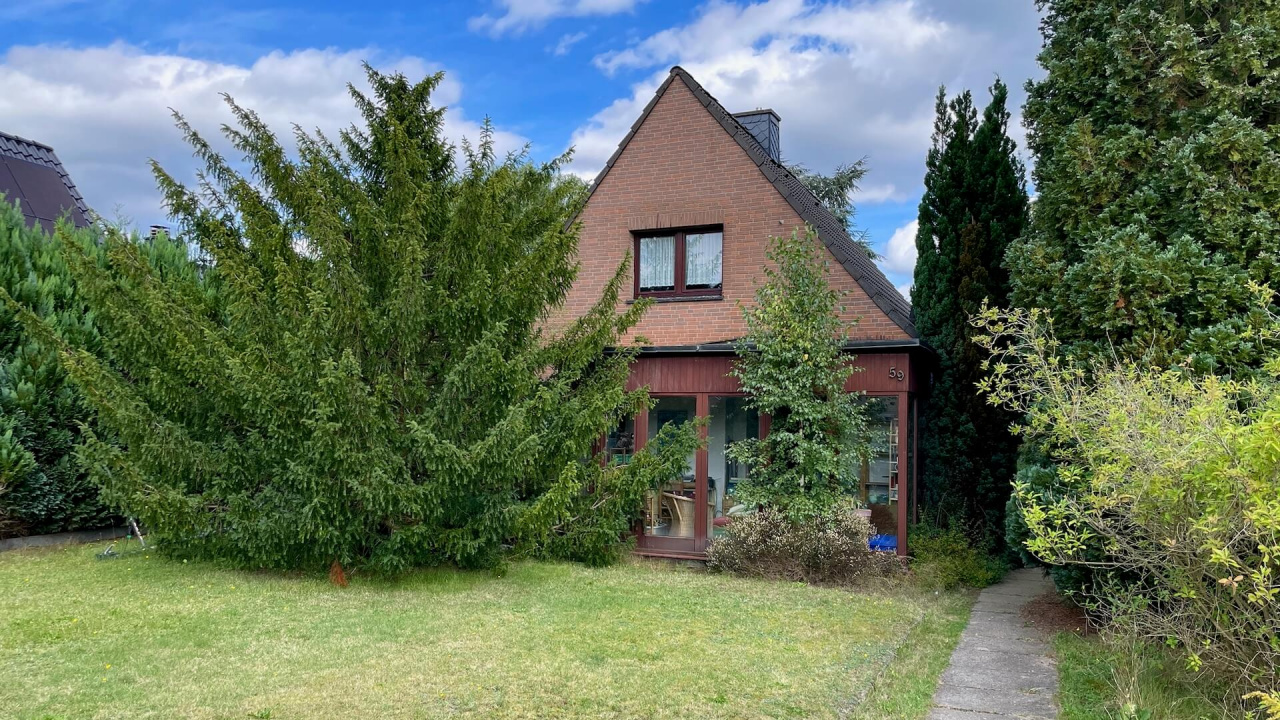 Häuser zum Kauf in Ahrensburg Kleines, ruhig gelegenes